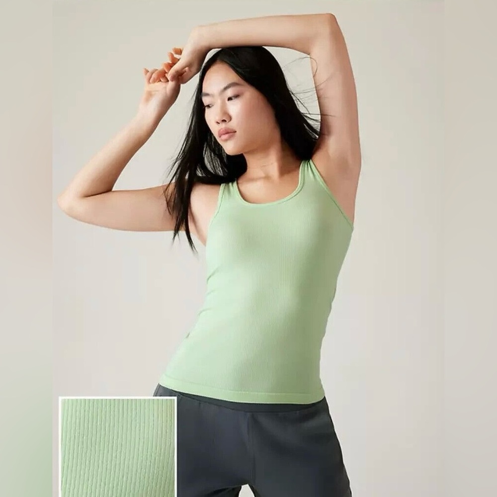 NWT Athleta Renew Seamless Scoop Neck Tank